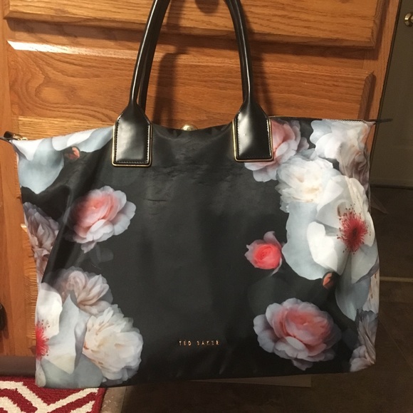 Ted Baker flowered satchel from Nordstrom! - Picture 2 of 6